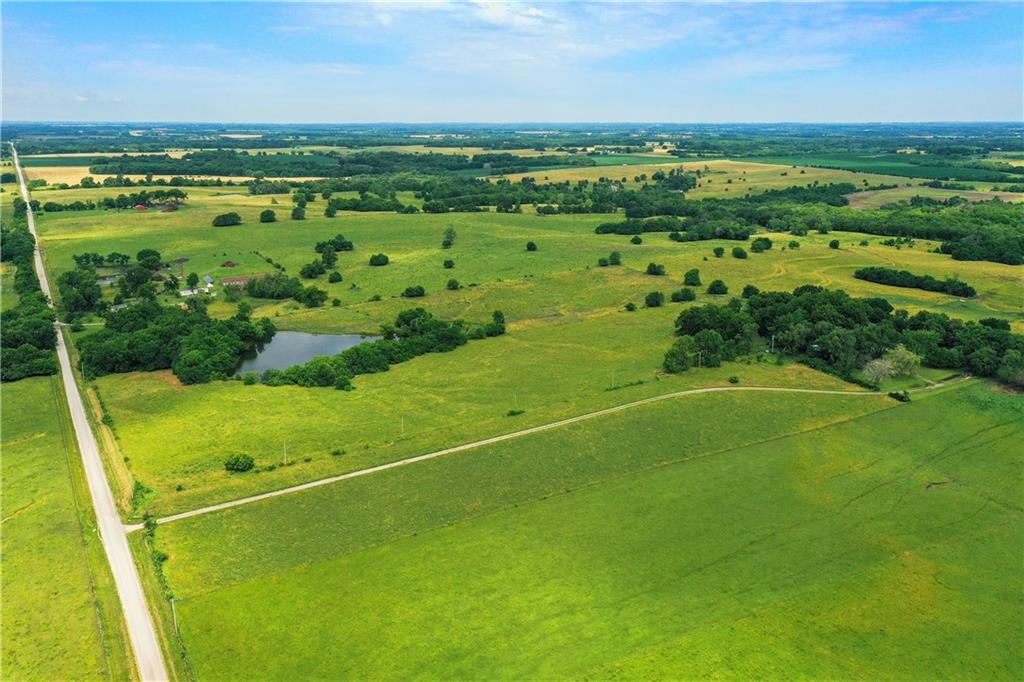 Northeast 1050th Road Higginsville, MO 64037 - Photo 1 of 1