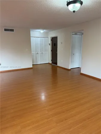 $2,600 | 9140 Southwest 123rd Court, Unit 309, Miami, FL 33186