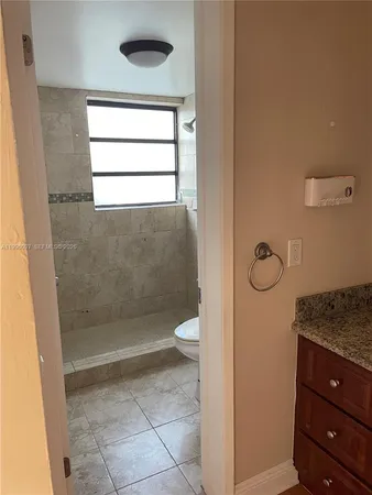 $2,600 | 9140 Southwest 123rd Court, Unit 309, Miami, FL 33186