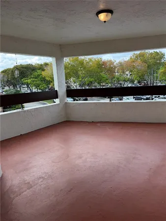 $2,600 | 9140 Southwest 123rd Court, Unit 309, Miami, FL 33186