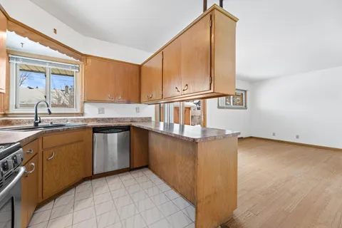 $225,000 | 3311 West Manitoba Street, Milwaukee, WI 53215