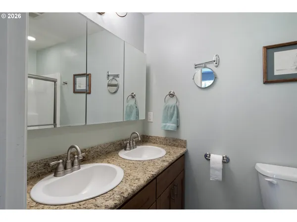 $610,000 | 1155 12th Court Southeast, Bandon, OR 97411