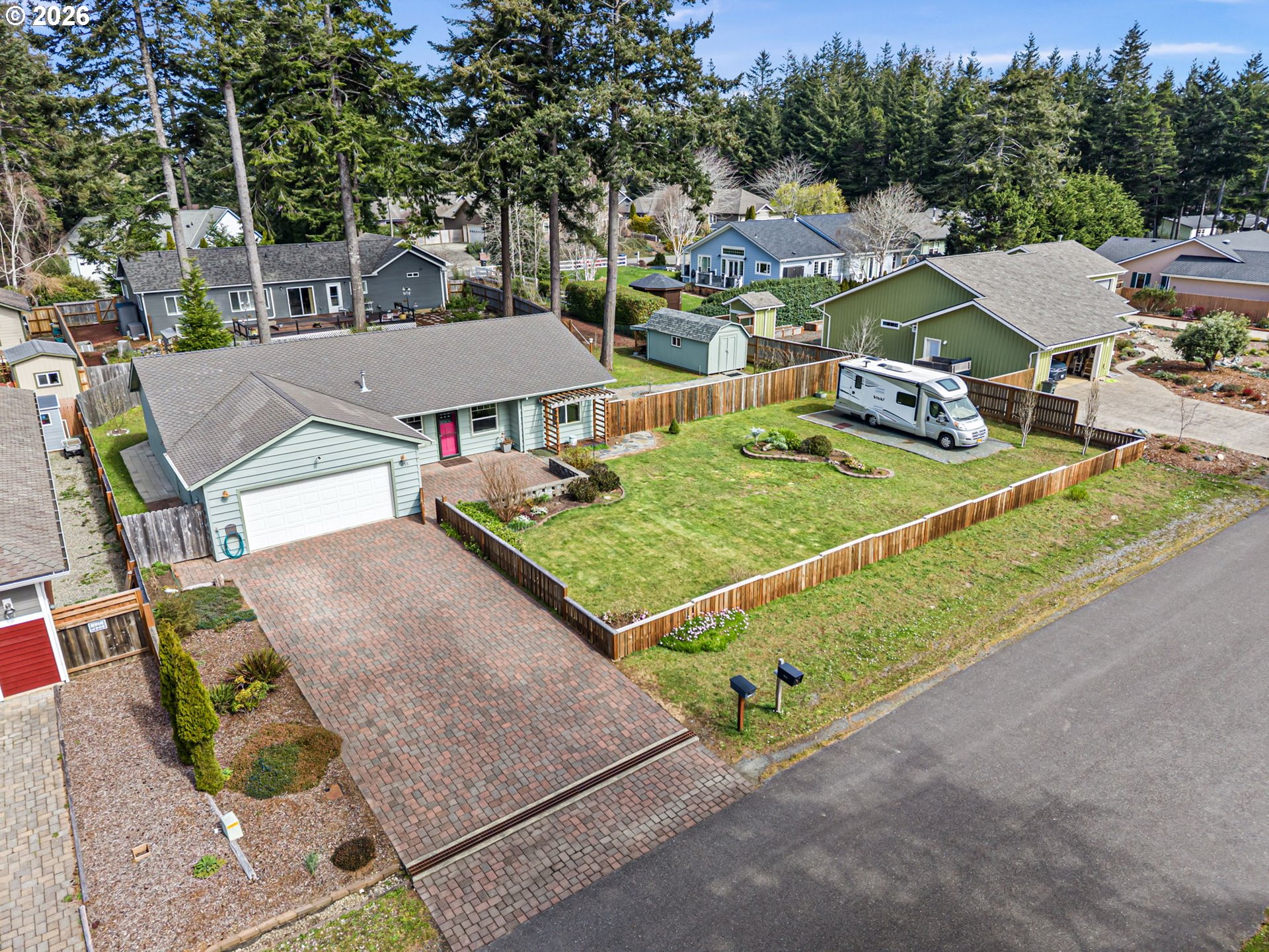 1155 12th Court Southeast Bandon, OR 97411 - Photo 41 of 48