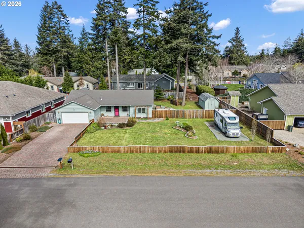 $610,000 | 1155 12th Court Southeast, Bandon, OR 97411