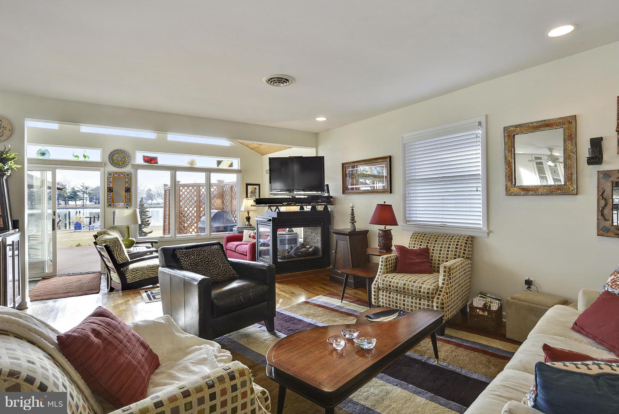 503 Talbot Road Stevensville, MD 21666 - Photo 5 of 30 Living Room