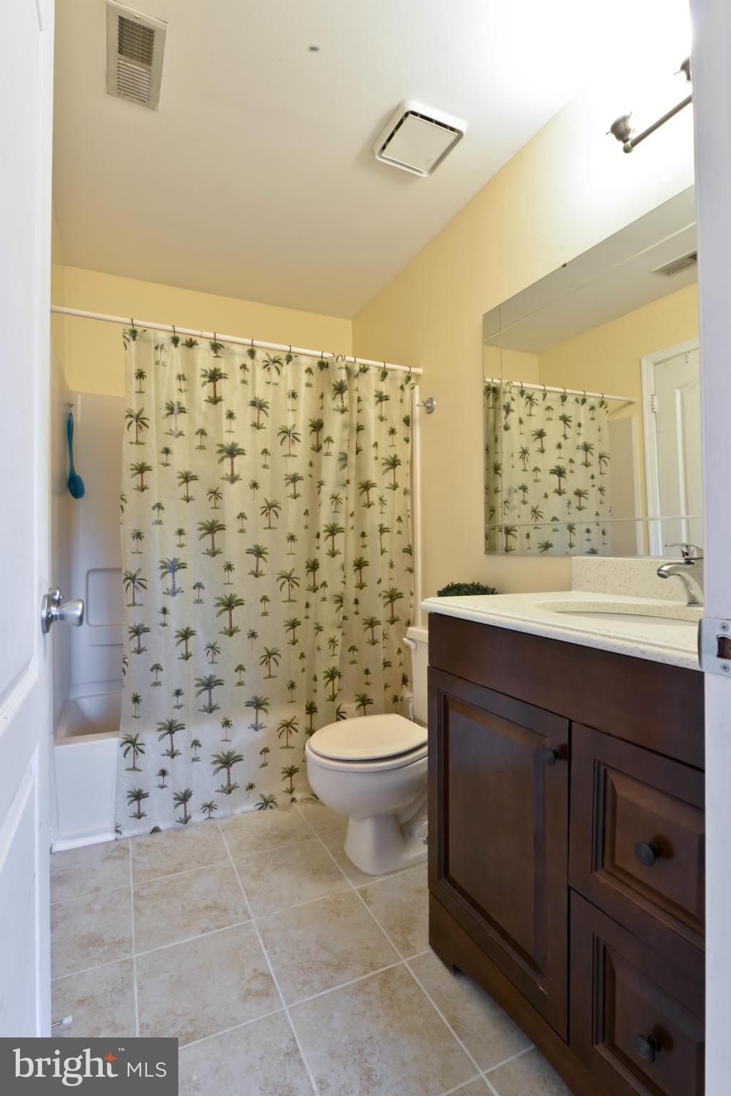 8353 Montgomery Run Road, Unit I Ellicott City, MD 21043 - Photo 17 of 23 Bath