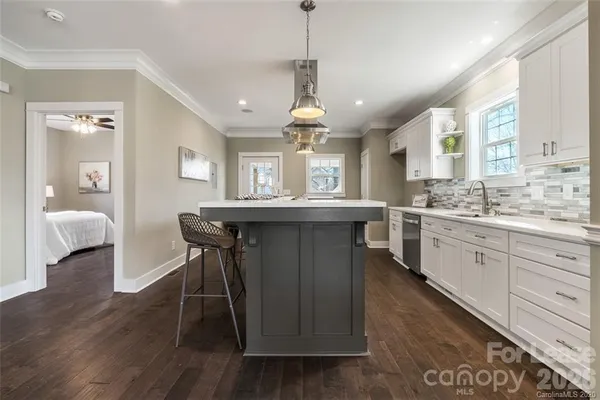 $3,250 | 331 State Street, Charlotte, NC 28208
