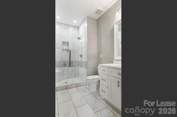 $3,250 | 331 State Street, Charlotte, NC 28208