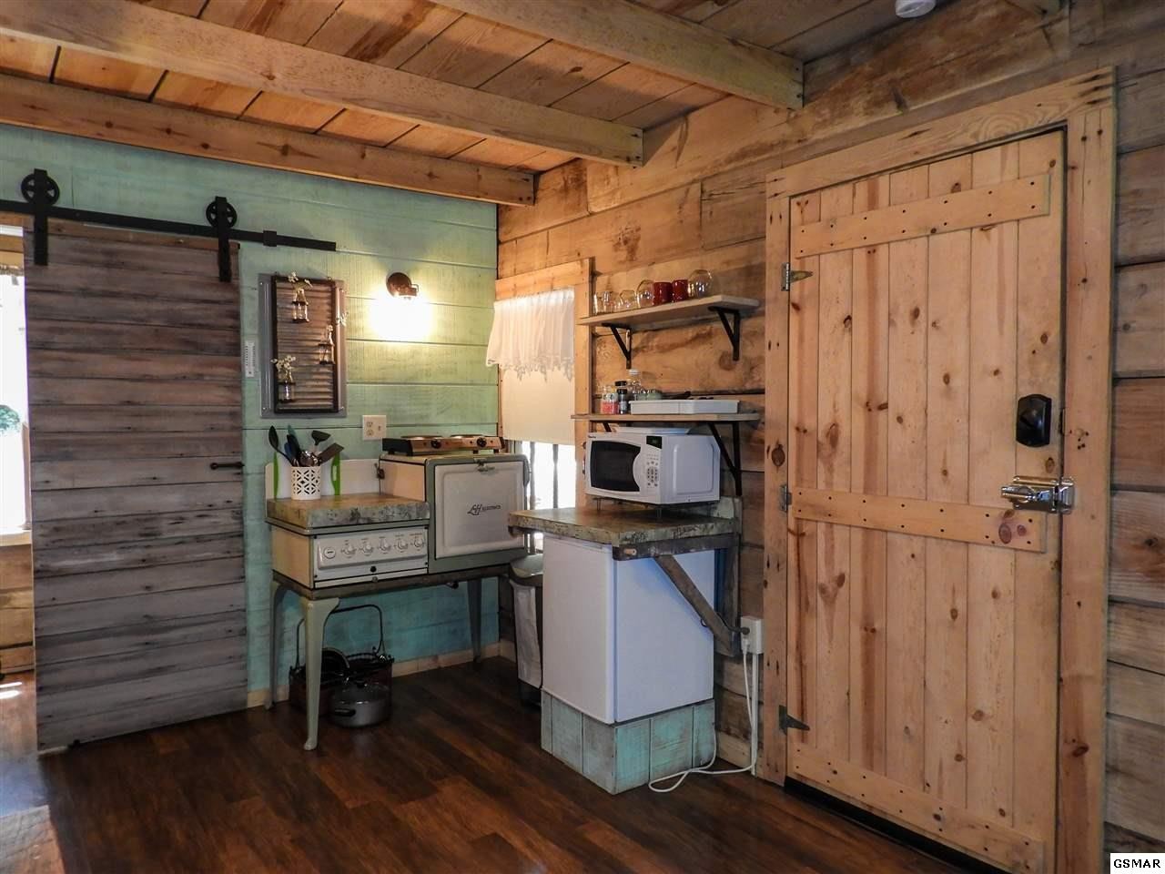 3950 Wilhite Road Sevierville, TN 37876 - Photo 16 of 32