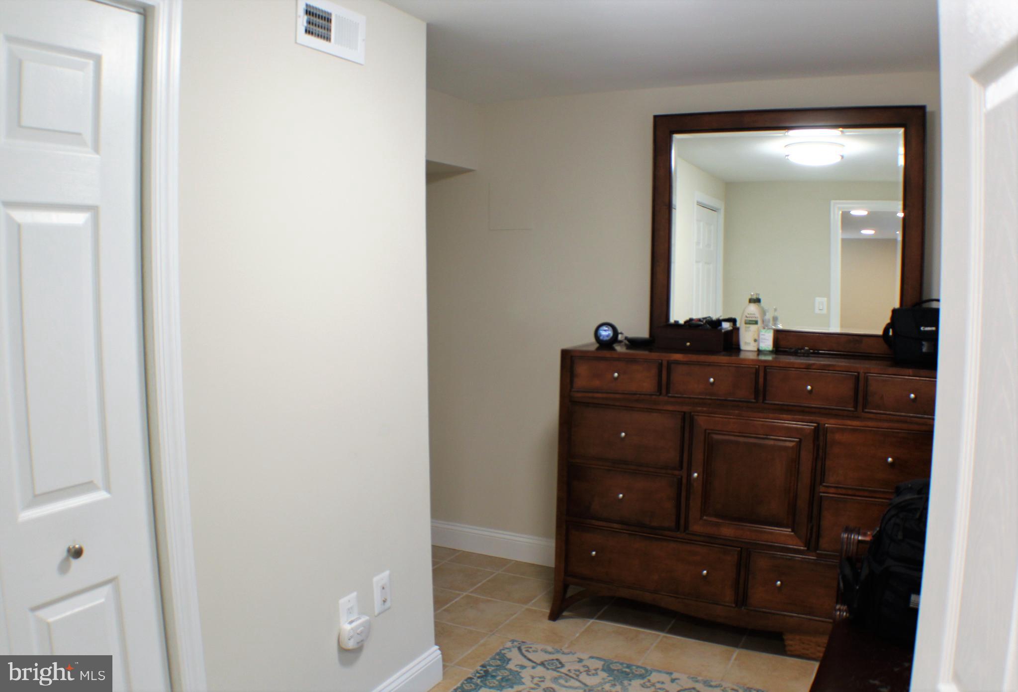 14308 Ferndale Road Woodbridge, VA 22193 - Photo 18 of 65 Bedroom 2 on main level - Could be Office