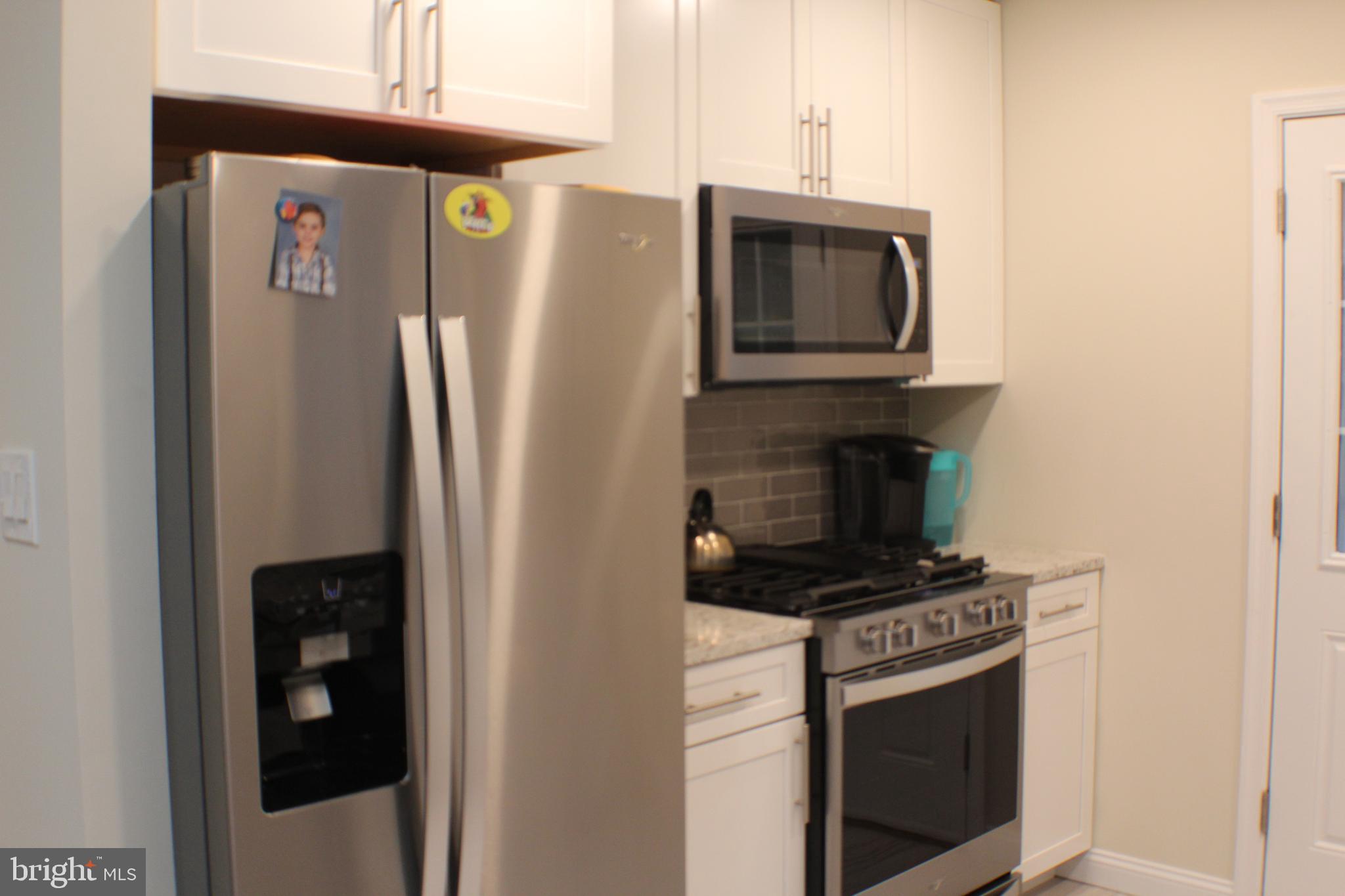 14308 Ferndale Road Woodbridge, VA 22193 - Photo 25 of 65 New Whirlpool appliances
