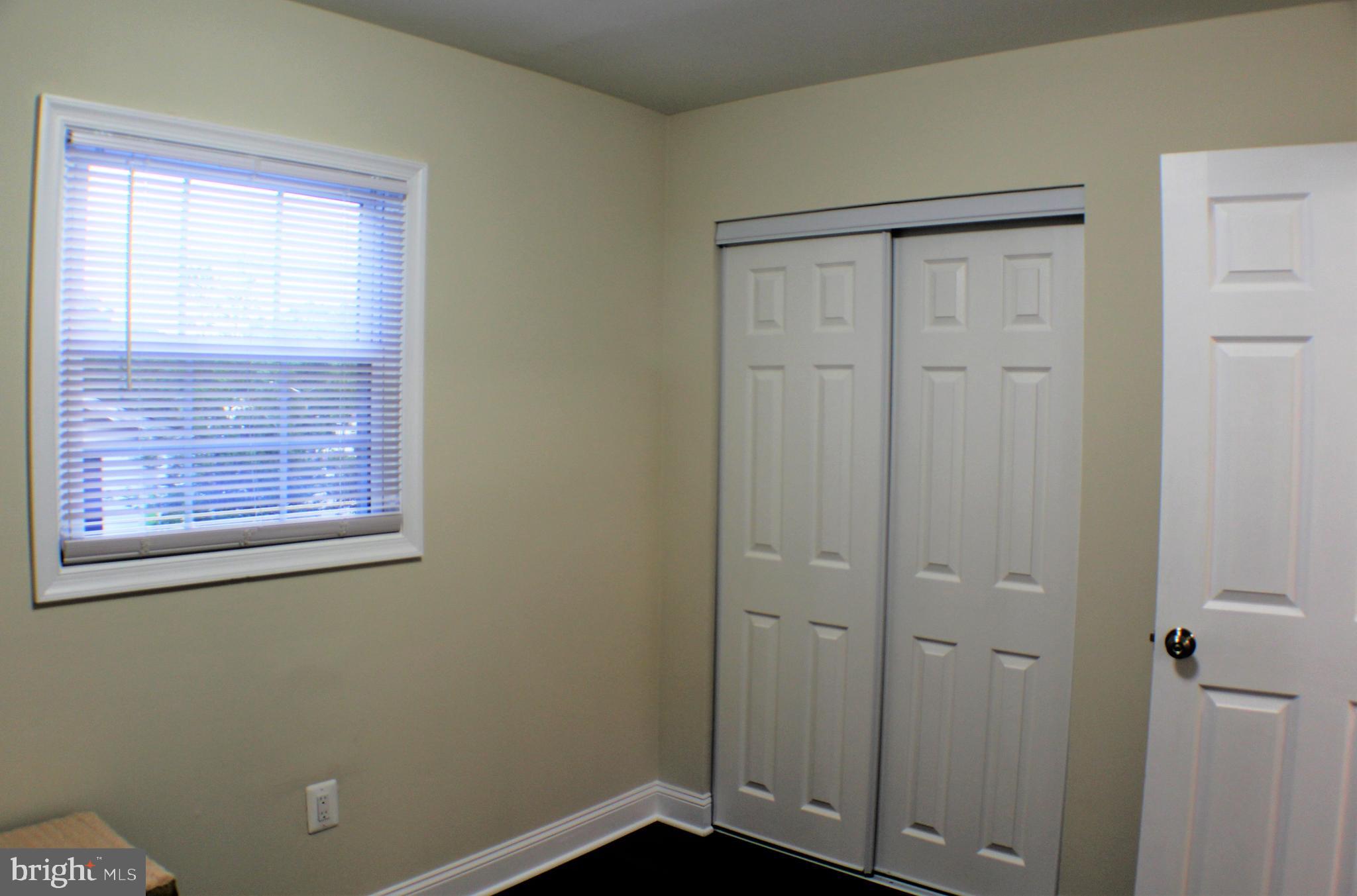 14308 Ferndale Road Woodbridge, VA 22193 - Photo 38 of 65 Gallery Image 38