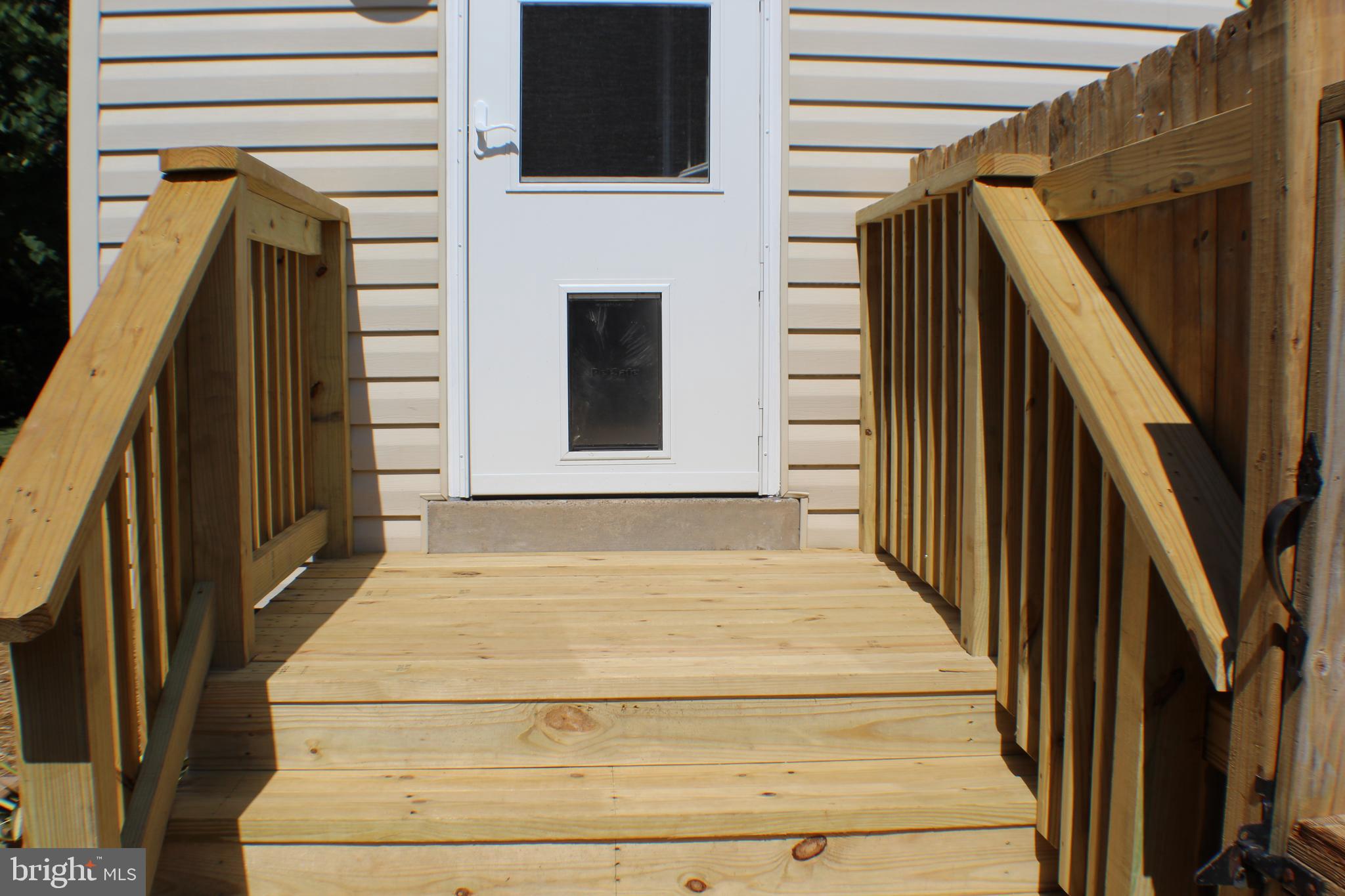 14308 Ferndale Road Woodbridge, VA 22193 - Photo 54 of 65 New rear steps