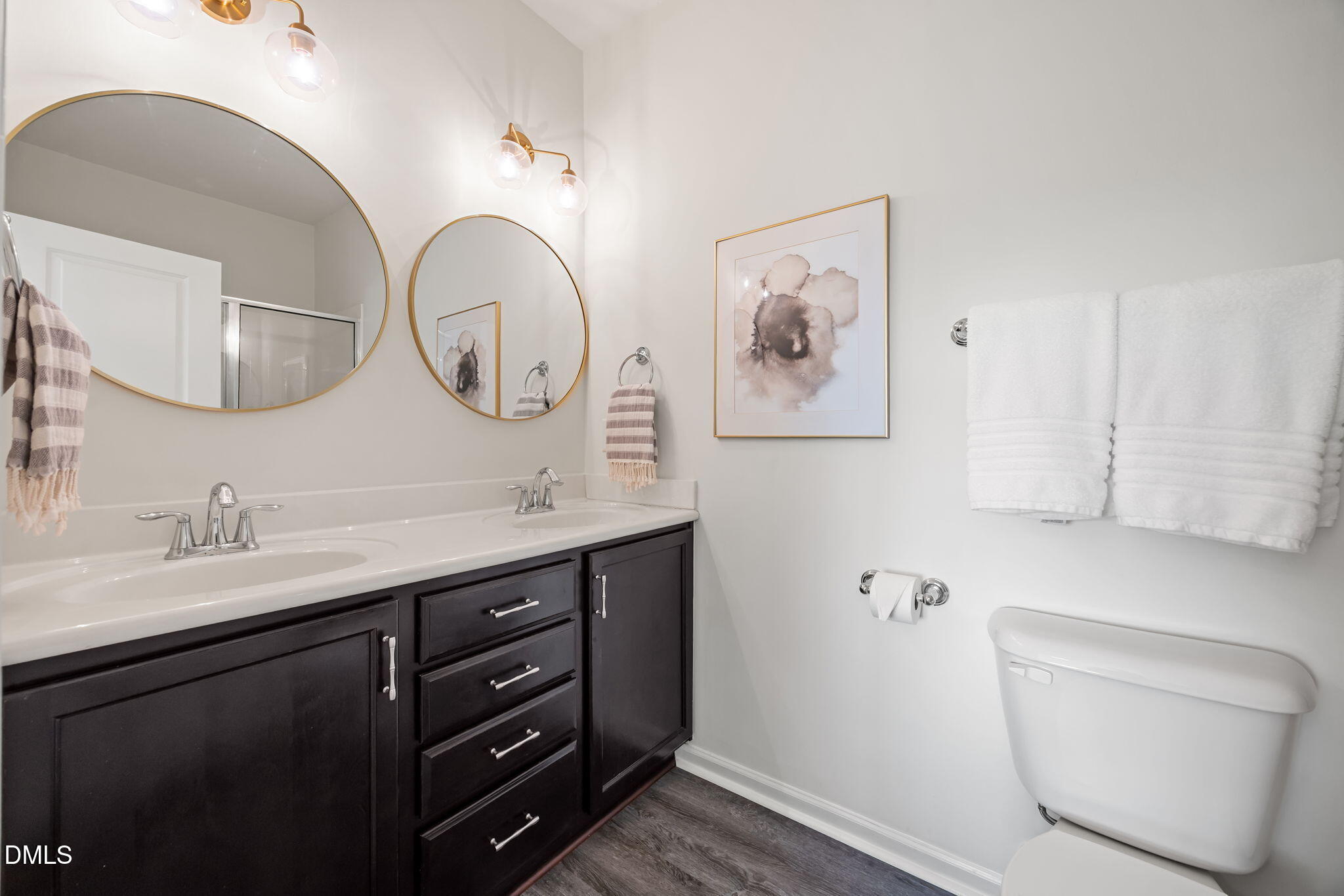 1426 Crafton Way Raleigh, NC 27607 - Photo 23 of 44 Primary Bathroom