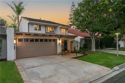 $2,195,000 | 306 Vista Trucha, Newport Beach, CA 92660