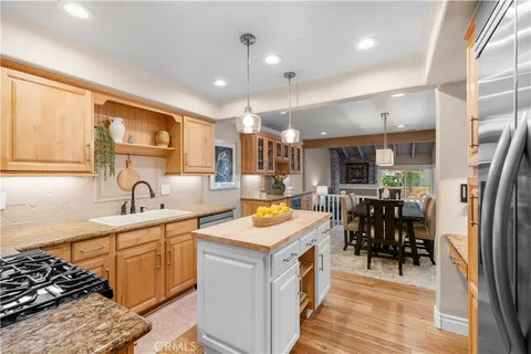 $2,195,000 | 306 Vista Trucha, Newport Beach, CA 92660