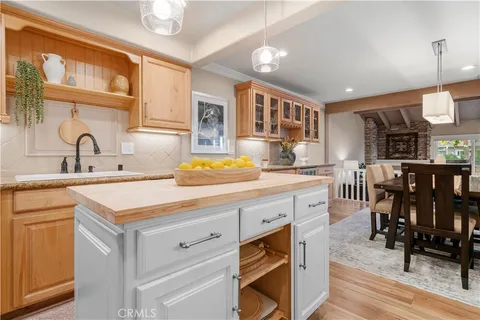 $2,195,000 | 306 Vista Trucha, Newport Beach, CA 92660