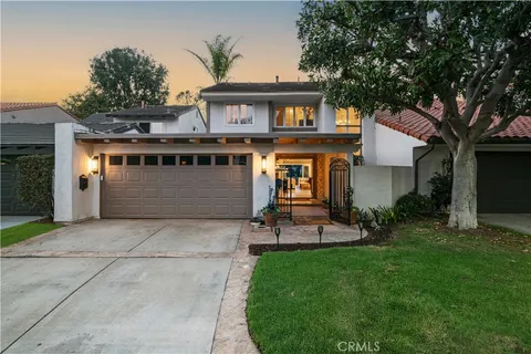 $2,195,000 | 306 Vista Trucha, Newport Beach, CA 92660