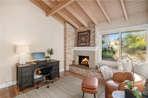$2,195,000 | 306 Vista Trucha, Newport Beach, CA 92660