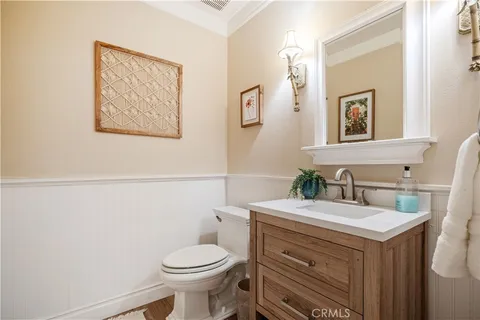 $2,195,000 | 306 Vista Trucha, Newport Beach, CA 92660