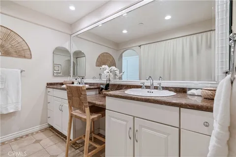 $2,195,000 | 306 Vista Trucha, Newport Beach, CA 92660