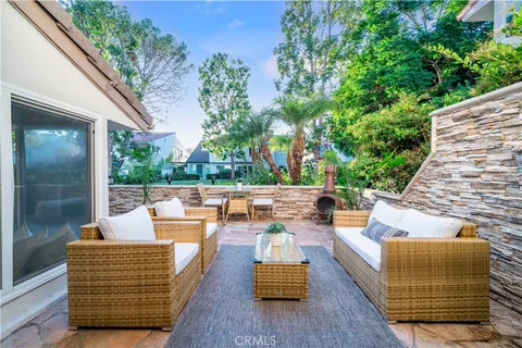 $2,195,000 | 306 Vista Trucha, Newport Beach, CA 92660