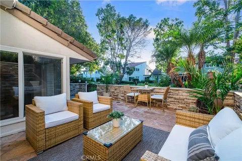 $2,195,000 | 306 Vista Trucha, Newport Beach, CA 92660