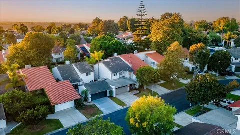 $2,195,000 | 306 Vista Trucha, Newport Beach, CA 92660