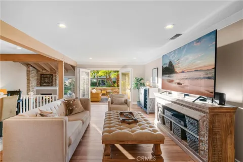 $2,195,000 | 306 Vista Trucha, Newport Beach, CA 92660
