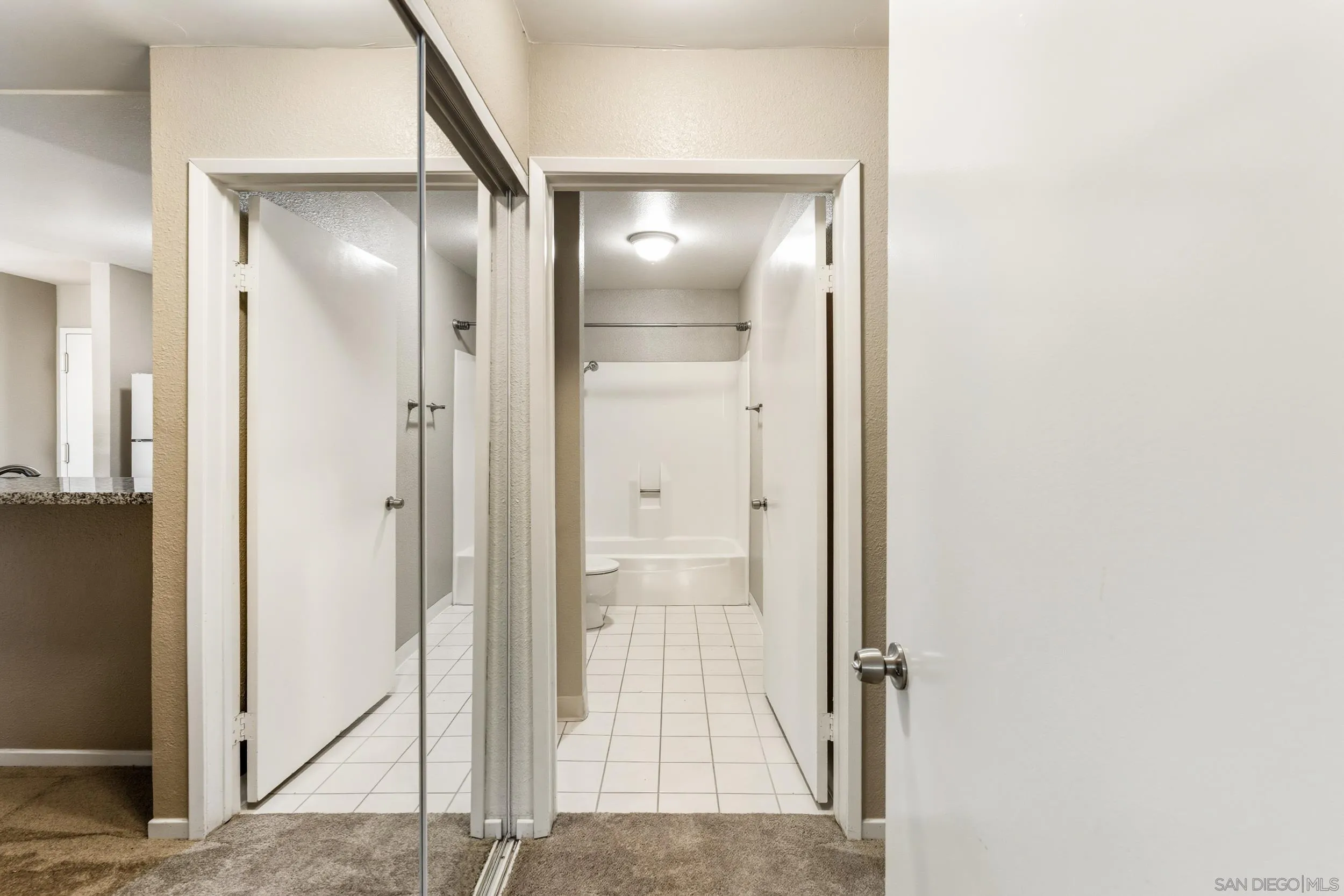 6255 Rancho Mission Road, Unit 217 San Diego, CA 92108 - Photo 13 of 23 a view of a elevator