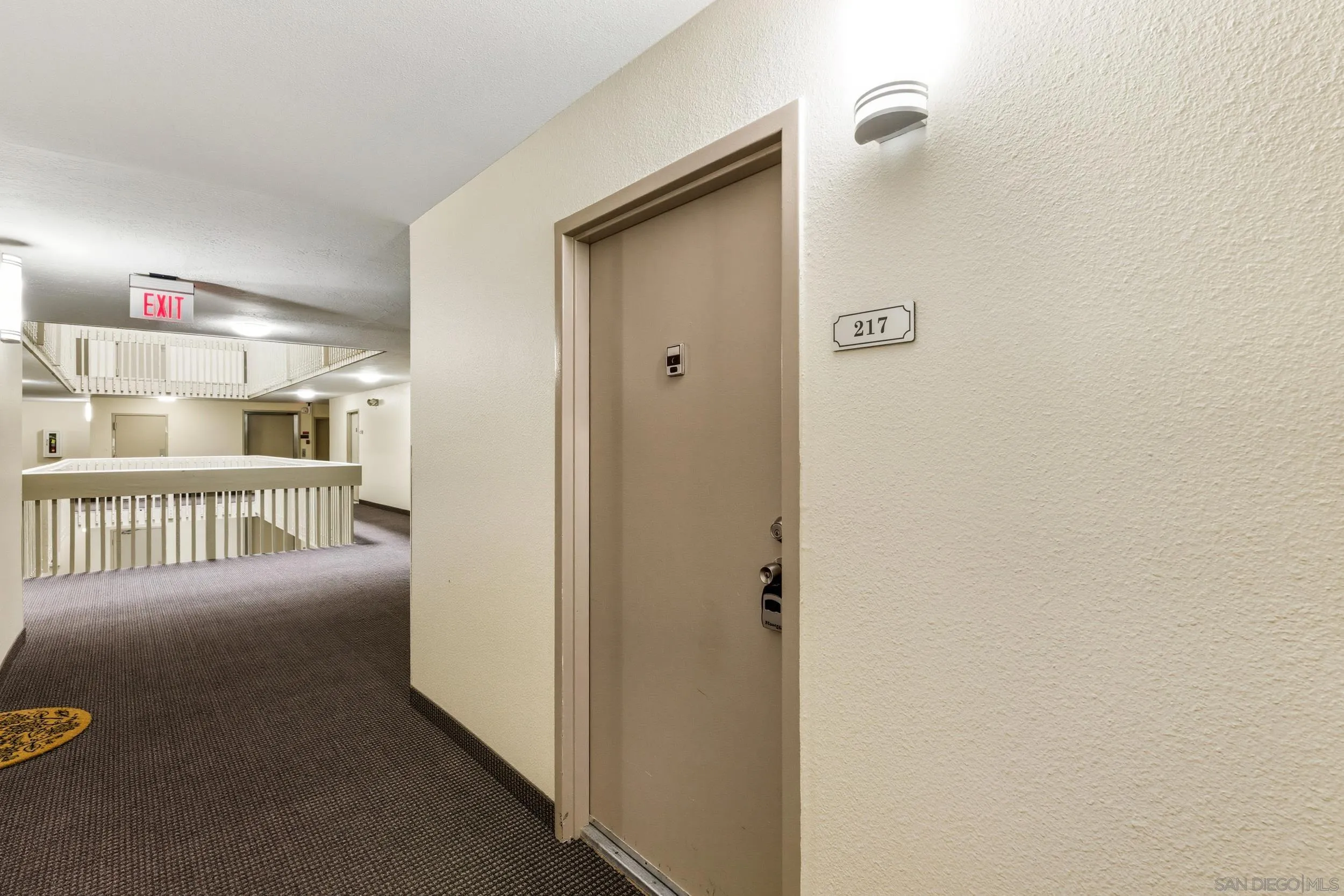 6255 Rancho Mission Road, Unit 217 San Diego, CA 92108 - Photo 3 of 23 a view of a hallway