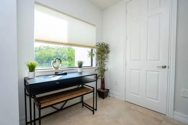 $6,999 | Undisclosed Address, Fort Lauderdale, FL 33301