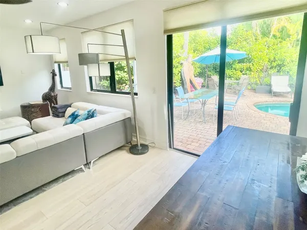 $6,999 | Undisclosed Address, Fort Lauderdale, FL 33301