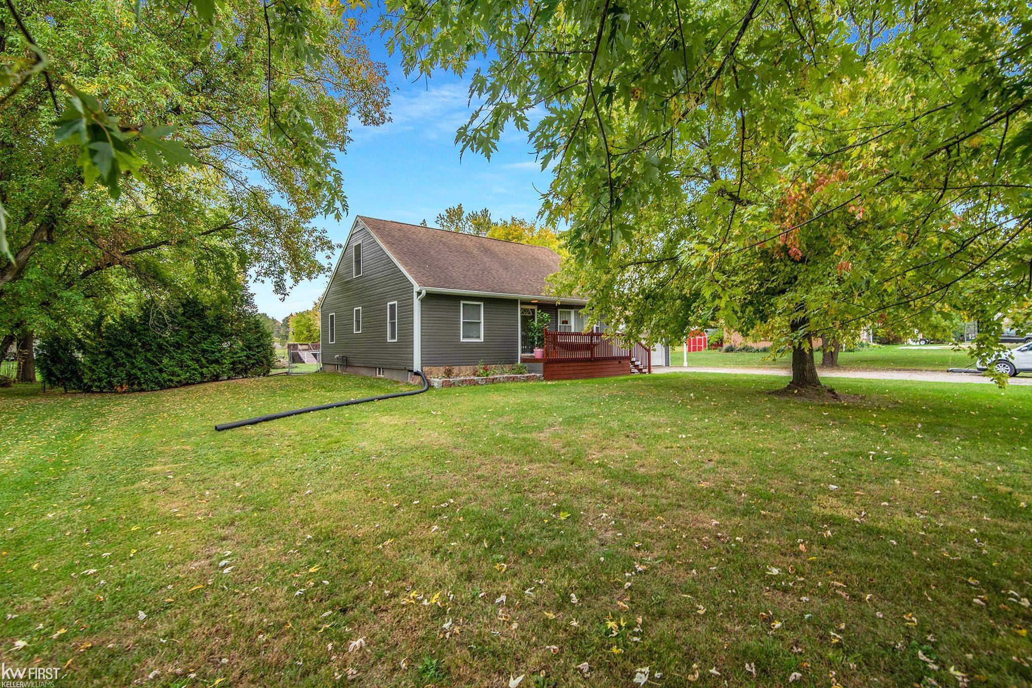 7048 Lapeer Road Davison, MI 48423 - Photo 29 of 36 50092596-28.JPG