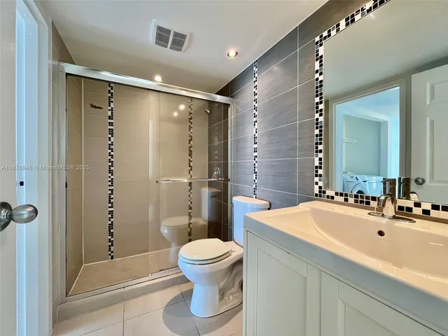 $3,000 | 7601 East Treasure Drive, Unit 2308, North Bay Village, FL 33141