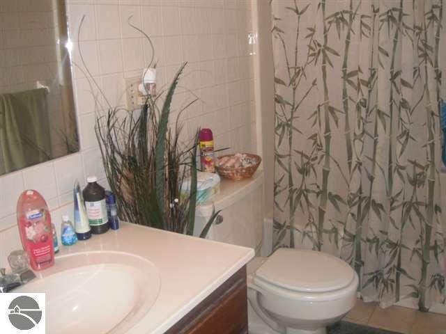 790 Cool Road Southeast Kalkaska, MI 49646 - Photo 16 of 24 1724737-15.JPG