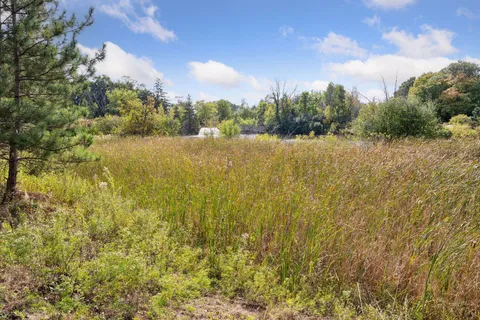 $3,695,000 | 425 Carpenters Point, Wayzata, MN 55391