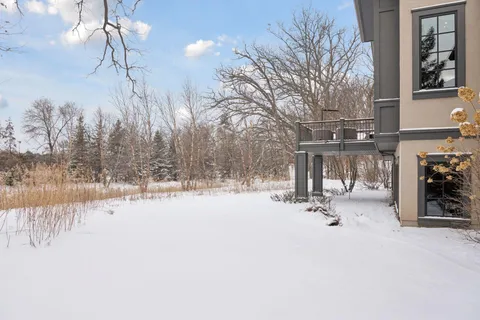 $3,695,000 | 425 Carpenters Point, Wayzata, MN 55391