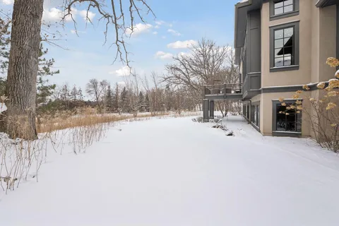 $3,695,000 | 425 Carpenters Point, Wayzata, MN 55391