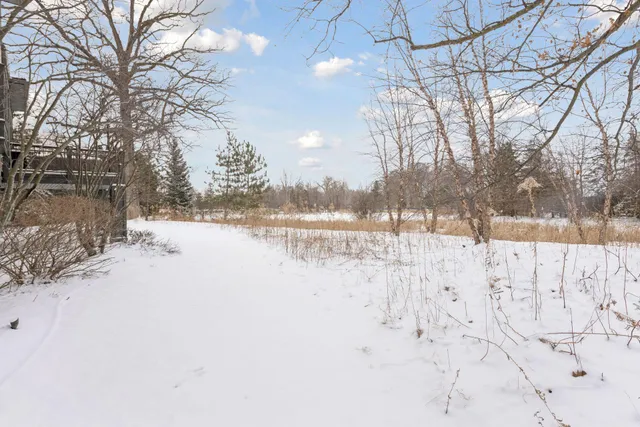 $3,695,000 | 425 Carpenters Point, Wayzata, MN 55391