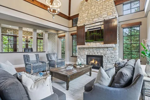 $3,695,000 | 425 Carpenters Point, Wayzata, MN 55391