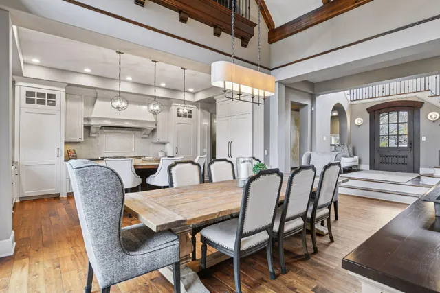 $3,695,000 | 425 Carpenters Point, Wayzata, MN 55391