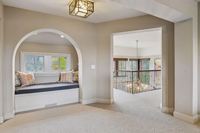 $3,695,000 | 425 Carpenters Point, Wayzata, MN 55391