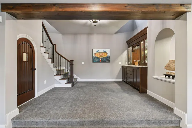 $3,695,000 | 425 Carpenters Point, Wayzata, MN 55391