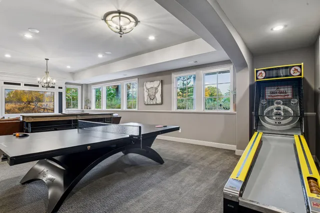 $3,695,000 | 425 Carpenters Point, Wayzata, MN 55391