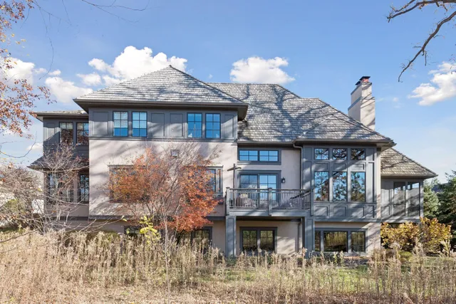 $3,695,000 | 425 Carpenters Point, Wayzata, MN 55391