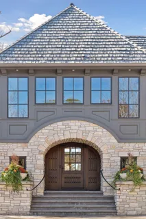 $3,695,000 | 425 Carpenters Point, Wayzata, MN 55391