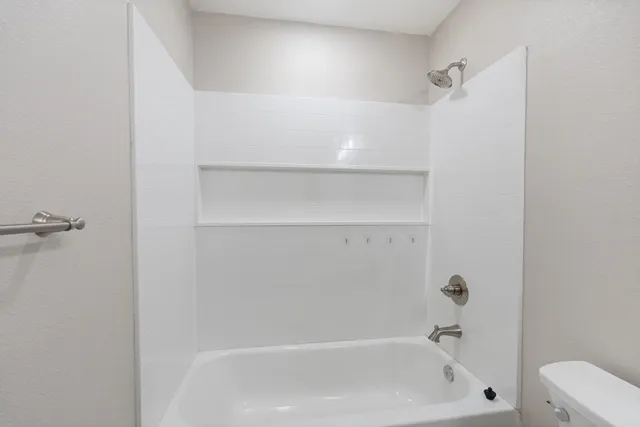 $299,000 | 956 Attaberry Road, Lufkin, TX 75901