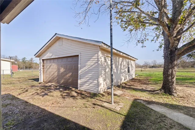 $299,000 | 956 Attaberry Road, Lufkin, TX 75901