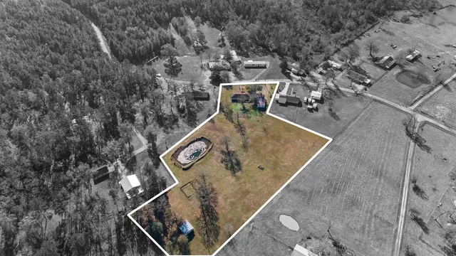 $299,000 | 956 Attaberry Road, Lufkin, TX 75901